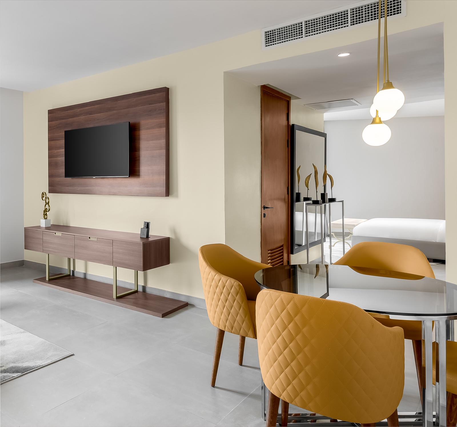 Art Suites Hotel
