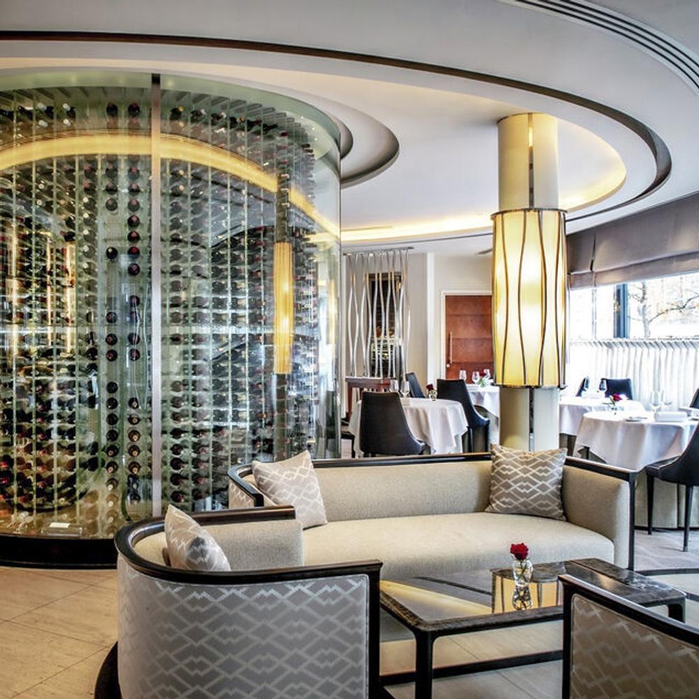 Hotel Petrus